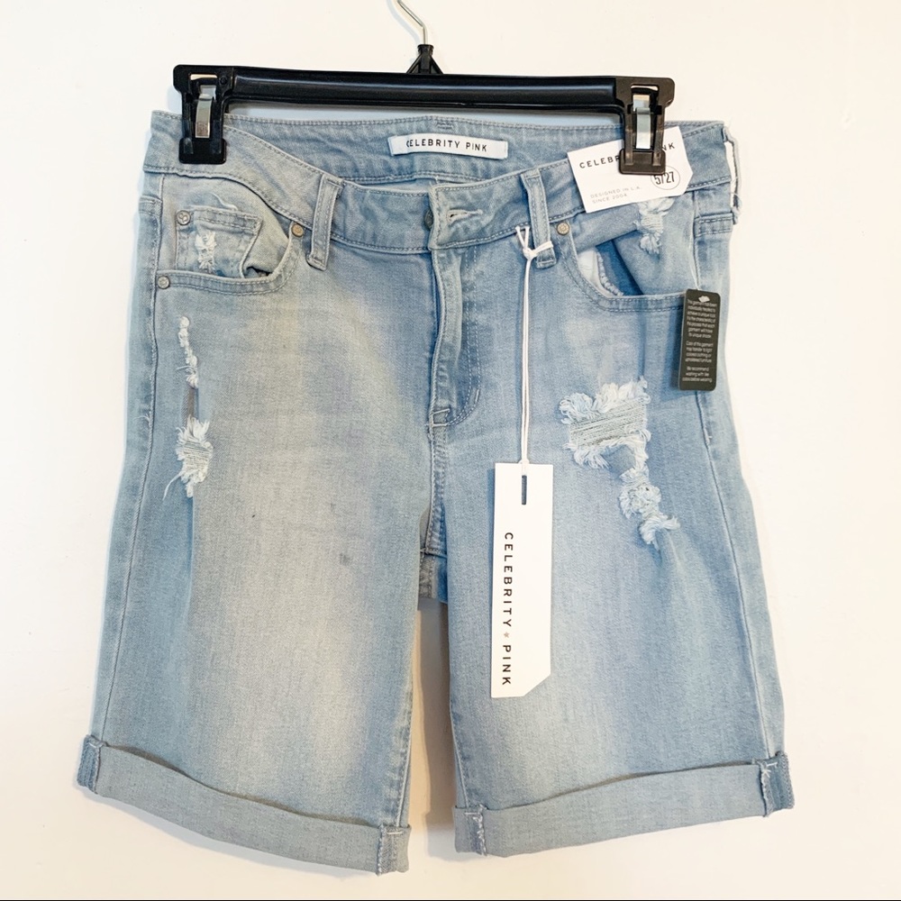 NWT KNEE LENGTH SHORTS SIZE 5/27